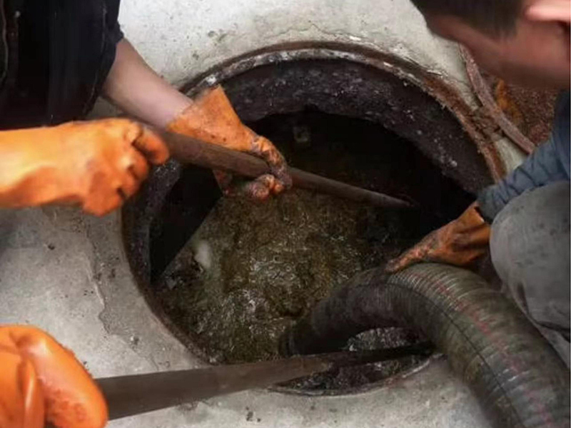 坦洲清理化粪池时如何避免沼气的危害?